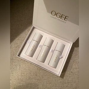 OGEE GOLDEN CONTOUR COLLECTION